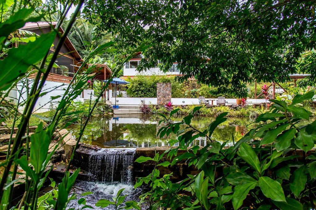Sattva Land Hotell Belmopan Eksteriør bilde