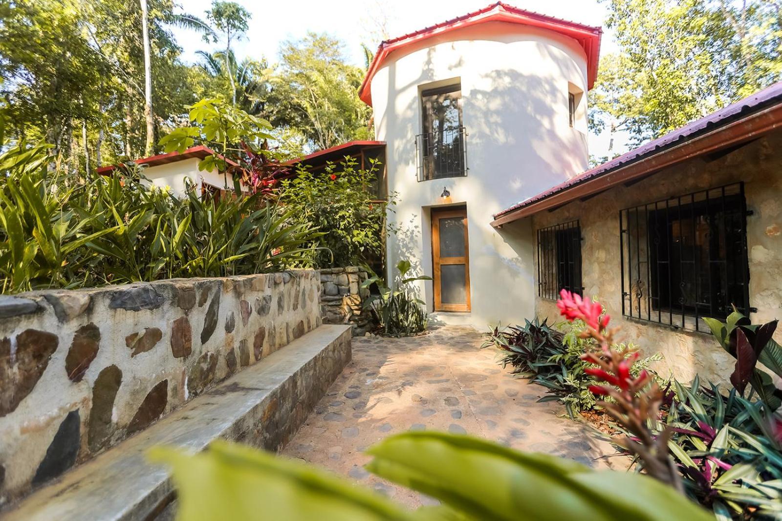 Sattva Land Hotell Belmopan Eksteriør bilde