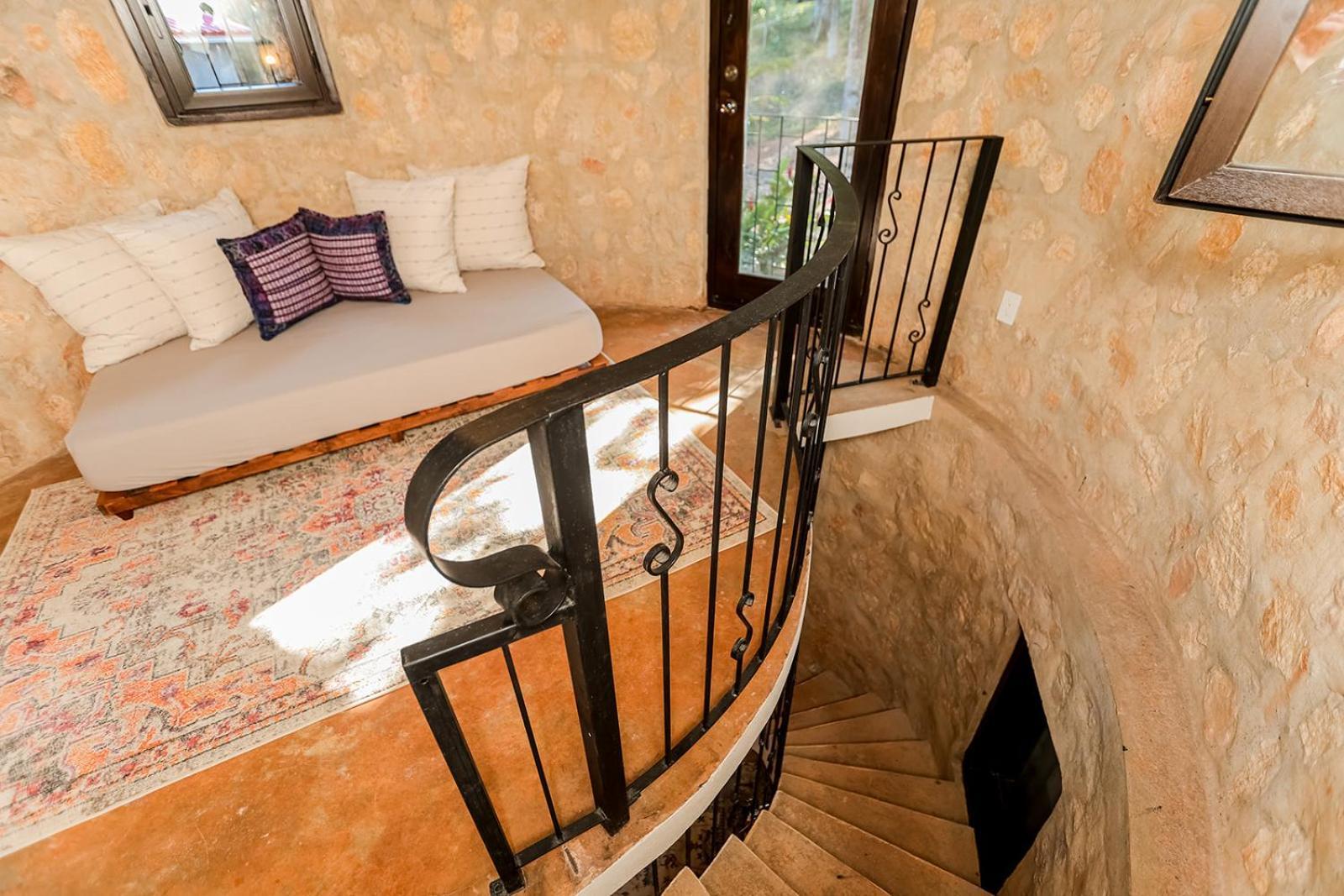 Sattva Land Hotell Belmopan Eksteriør bilde